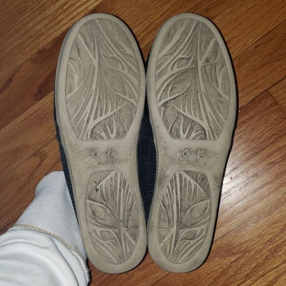 Olukai Waialua Gray Mesh Loafers - Picture 7 of 8